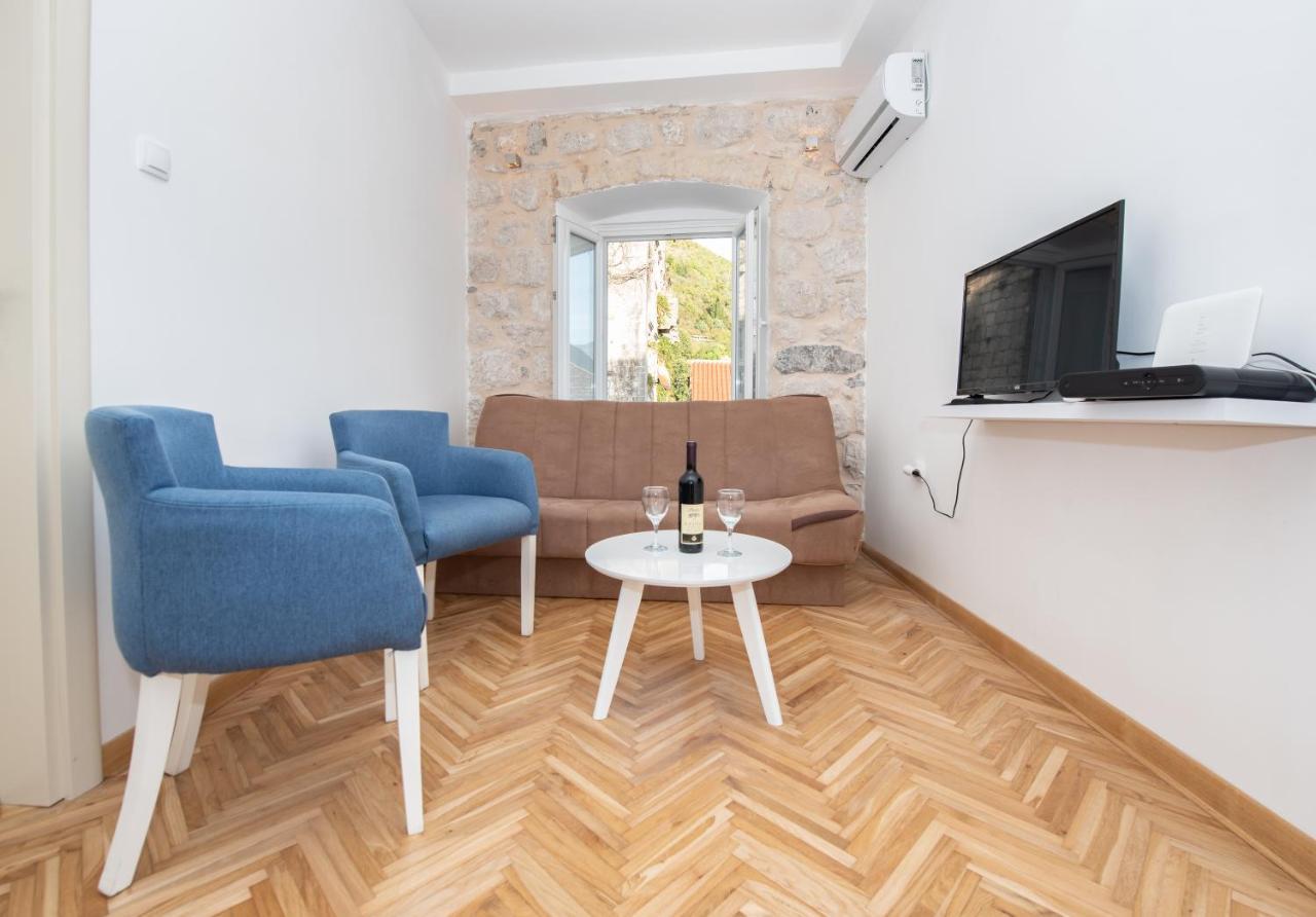 Apartment Forteca Lux Пераст Екстер'єр фото